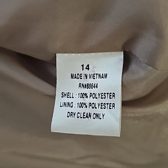 Emily Women’s Blazer and skirt Set size 14 Camel Washable - Picture 5 of 8